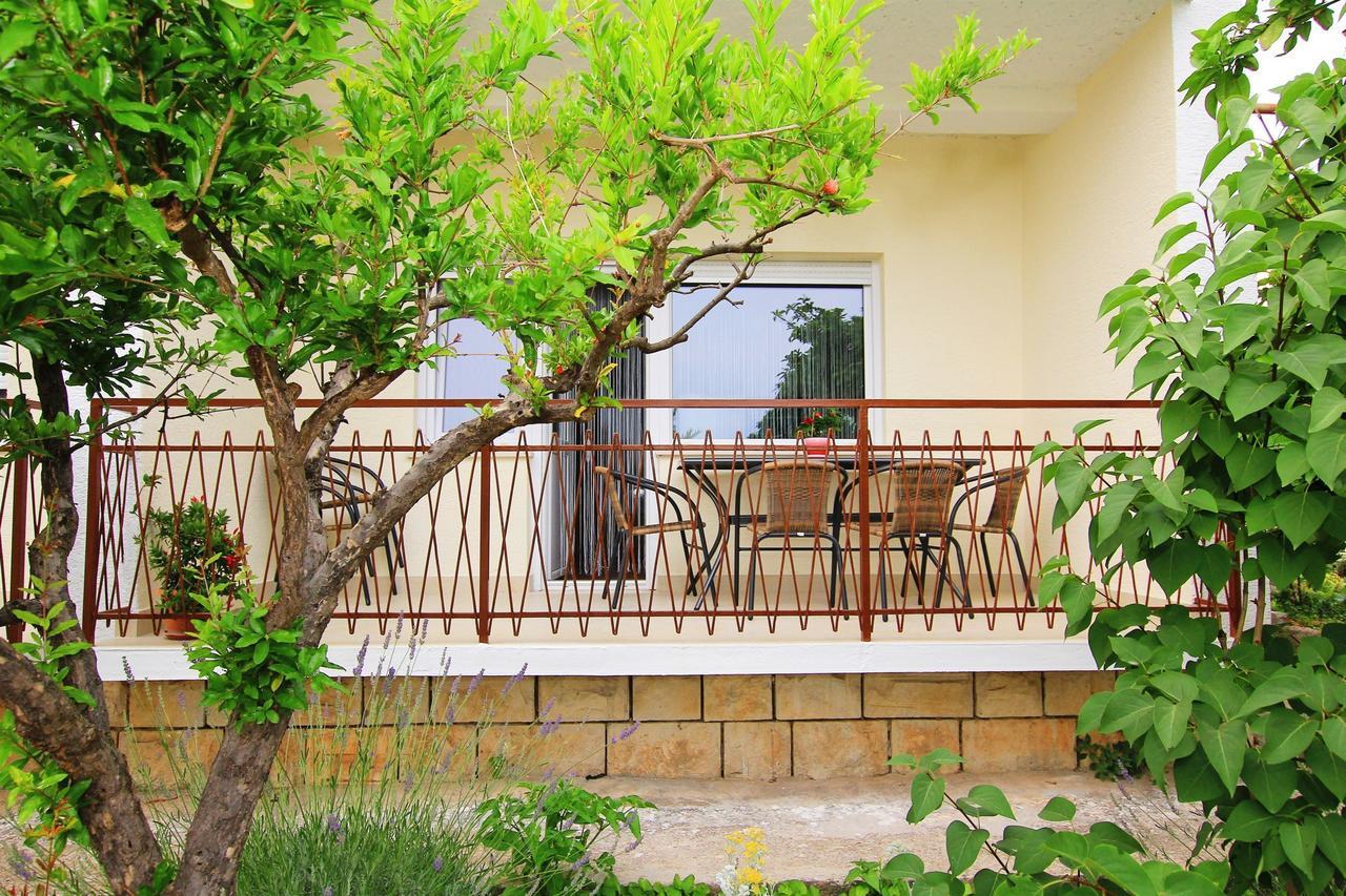 Apartment Anica Trogir Bagian luar foto