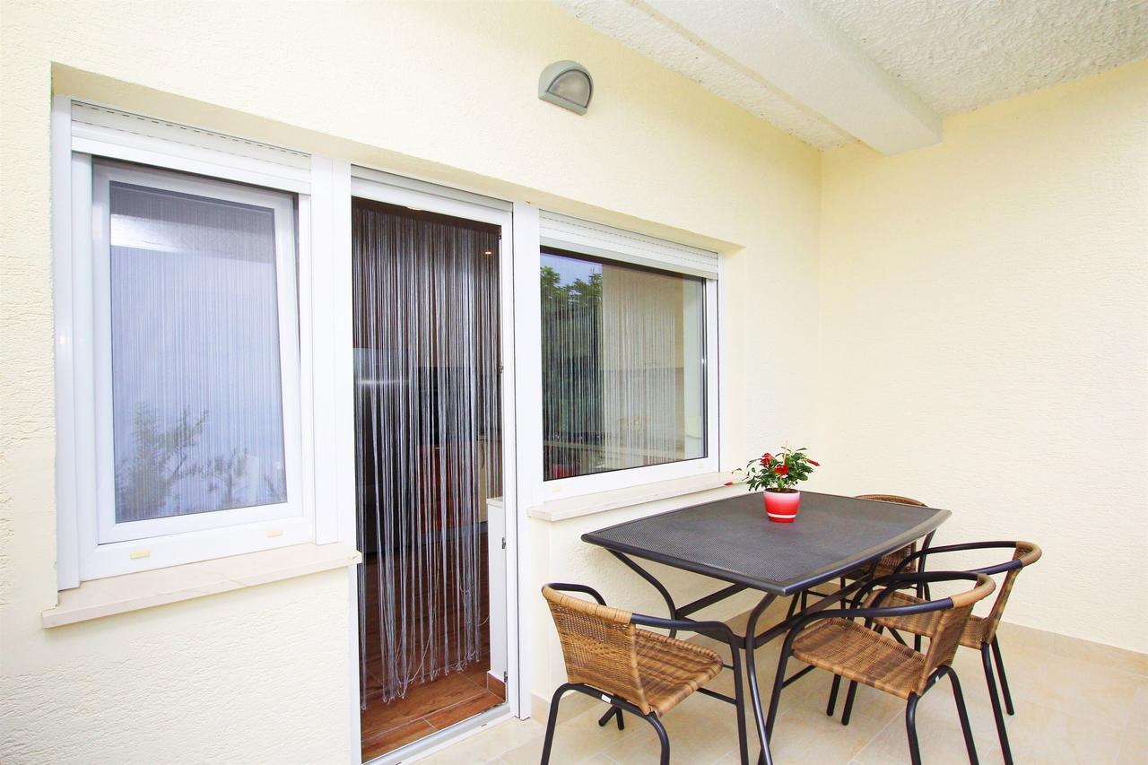 Apartment Anica Trogir Bagian luar foto